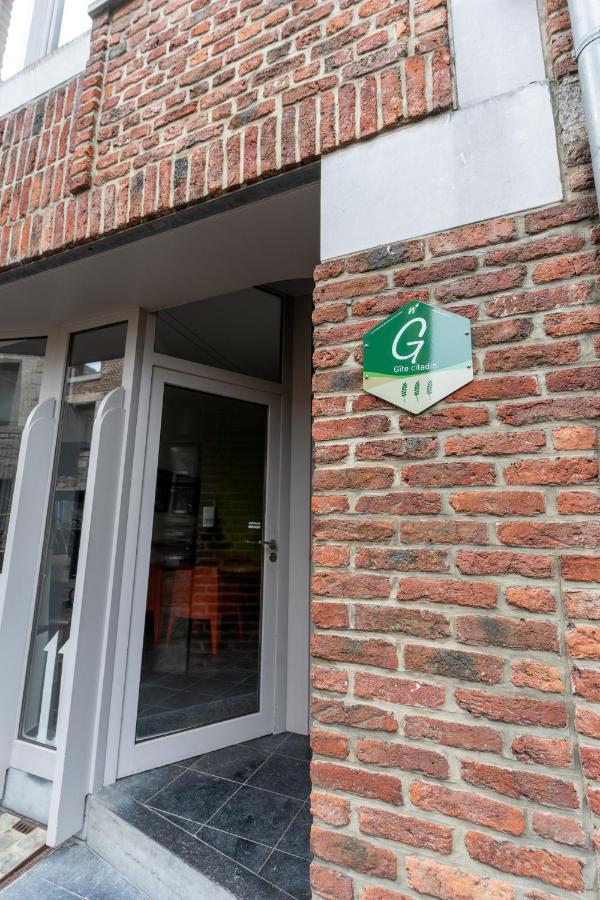 Ardenne Bnb Gite Urbain Avec Terrasse Marche-en-Famenne Exterior foto